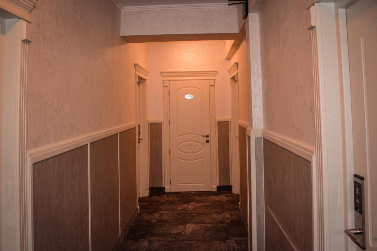 Golden Rose Hotel 3*